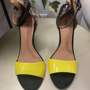 Just Fab Pumps